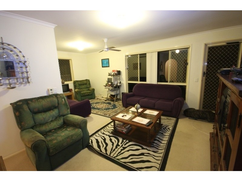 1/9 Melanie Place, Labrador QLD 4215