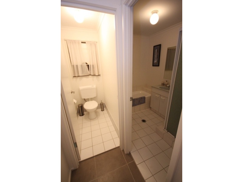 40/5 Greenlands Drive, Varsity Lakes QLD 4227