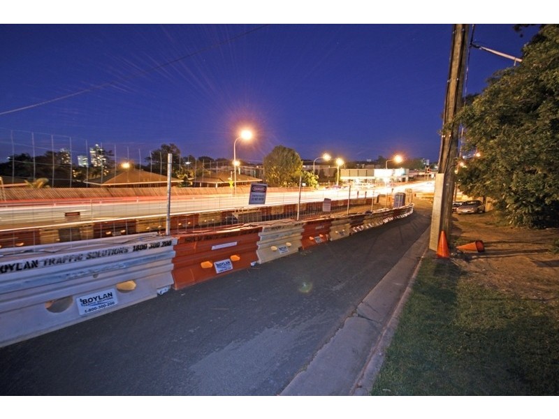 1/82 Brisbane Road, Labrador QLD 4215