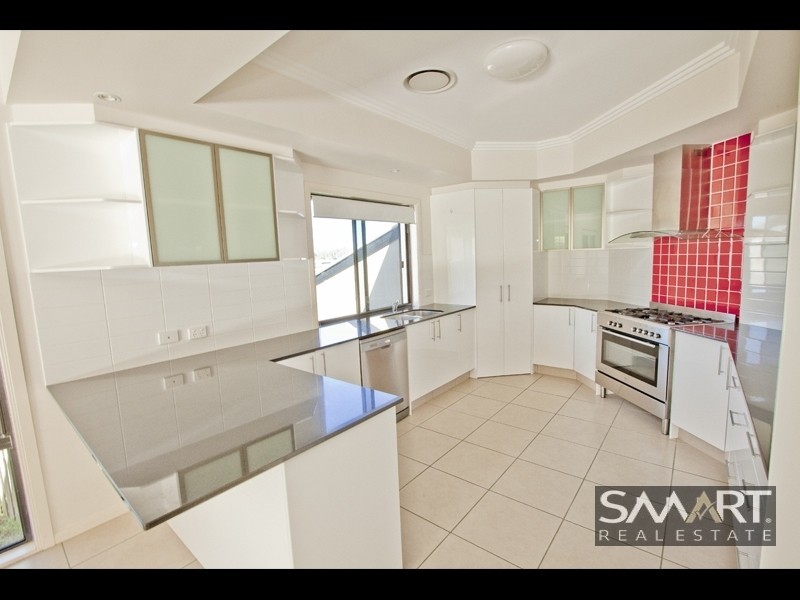 8 Meroo Place, Upper Coomera QLD 4209