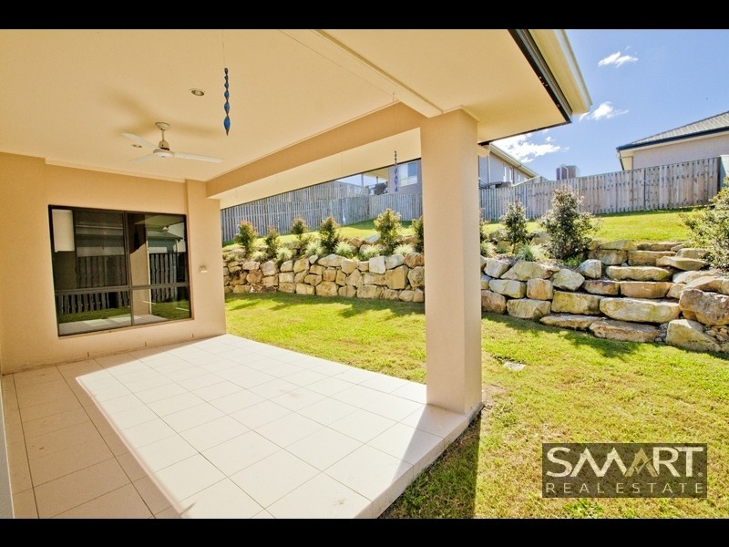 8 Meroo Place, Upper Coomera QLD 4209