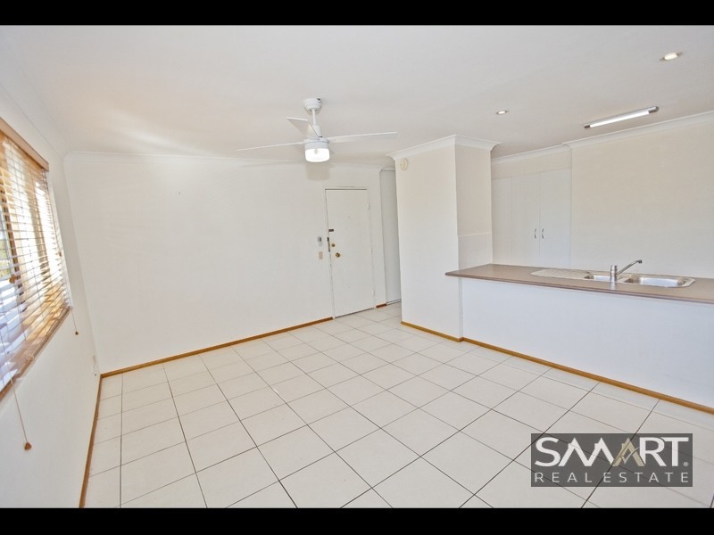 19/21 Huth Street, Labrador QLD 4215