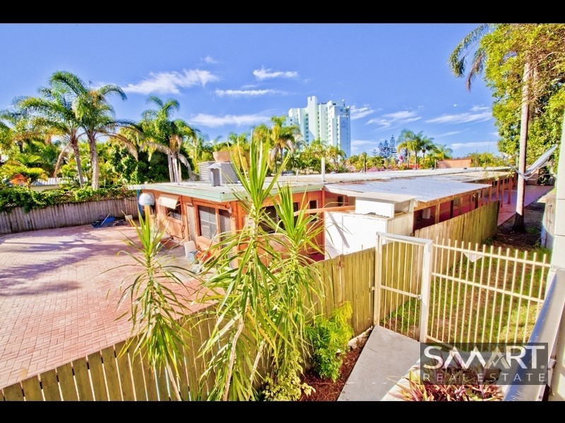 19/21 Huth Street, Labrador QLD 4215