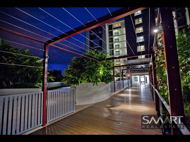 283/135 Lakelands Drive, Merrimac QLD 4226