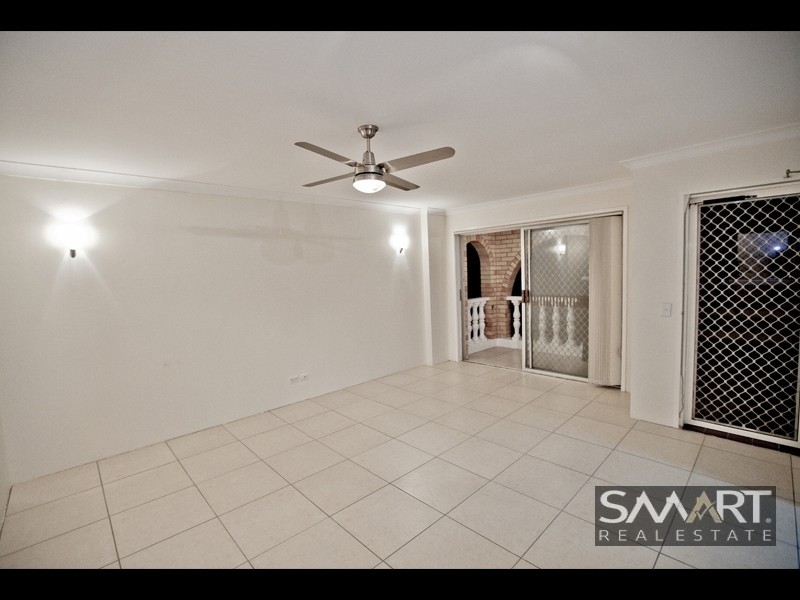 9/22 Frederick Street,, Surfers Paradise QLD 4217
