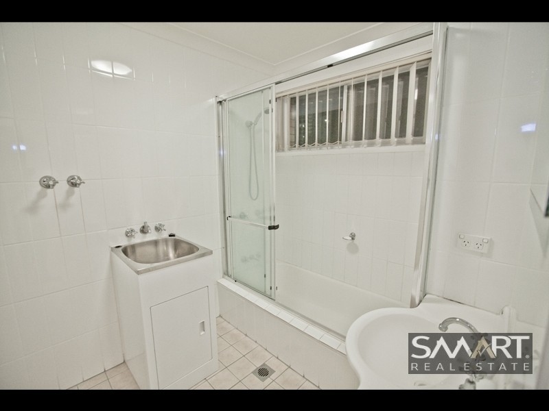 9/22 Frederick Street,, Surfers Paradise QLD 4217