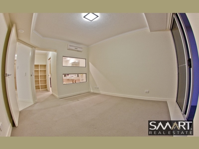 233/135 Lakelands Drive, Merrimac QLD 4226