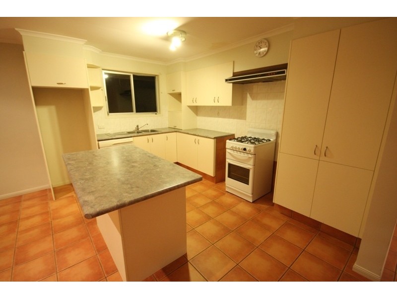 61 Baratta Street, Southport QLD 4215