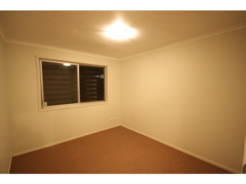 61 Baratta Street, Southport QLD 4215