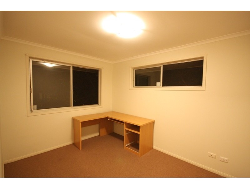 61 Baratta Street, Southport QLD 4215