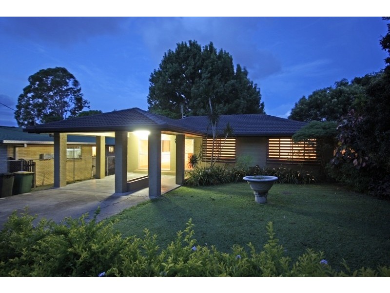 61 Baratta Street, Southport QLD 4215