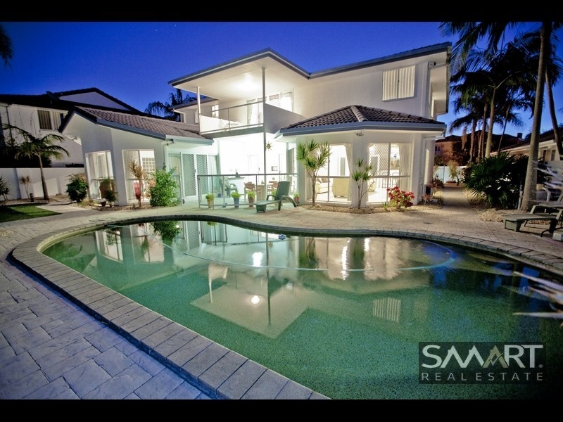 28 Sundance Way, Runaway Bay QLD 4216
