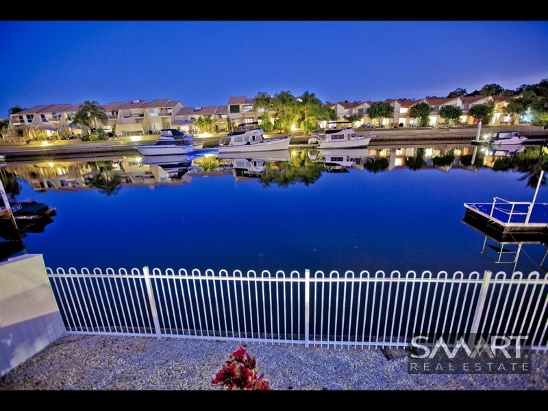 28 Sundance Way, Runaway Bay QLD 4216