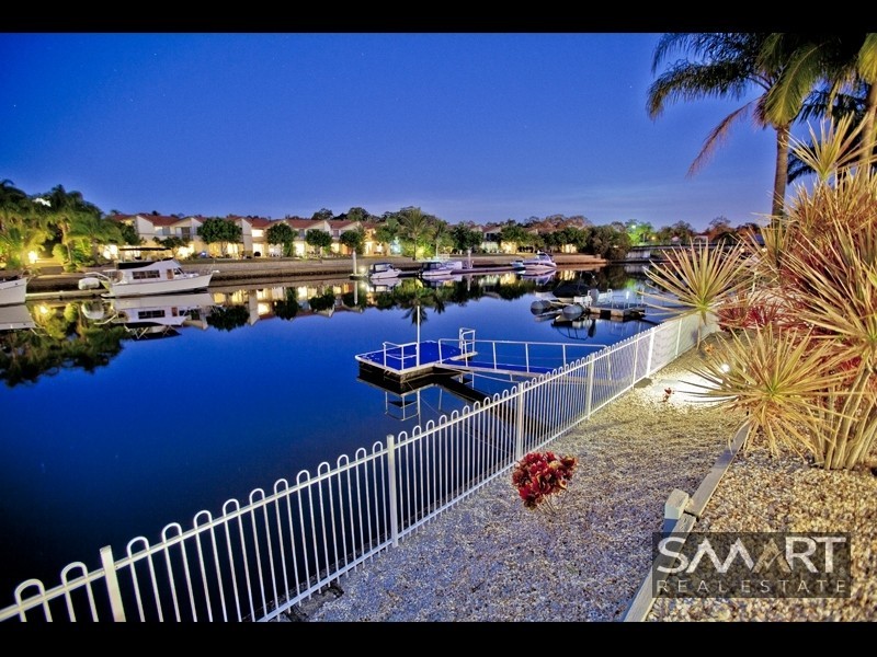 28 Sundance Way, Runaway Bay QLD 4216