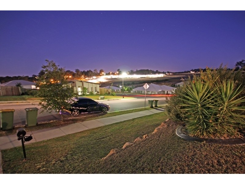 3 Barrington Street, Upper Coomera QLD 4209