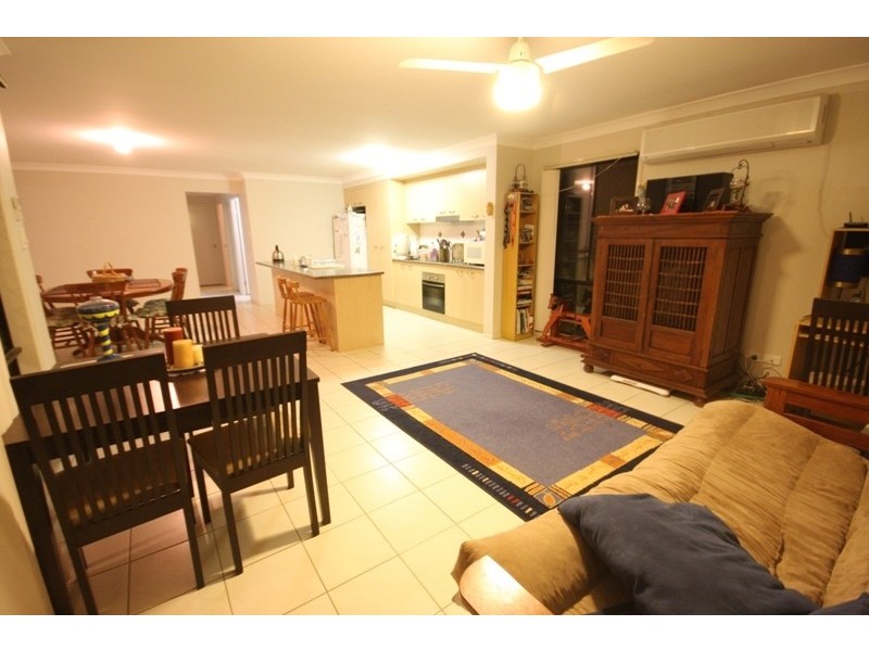 3 Barrington Street, Upper Coomera QLD 4209