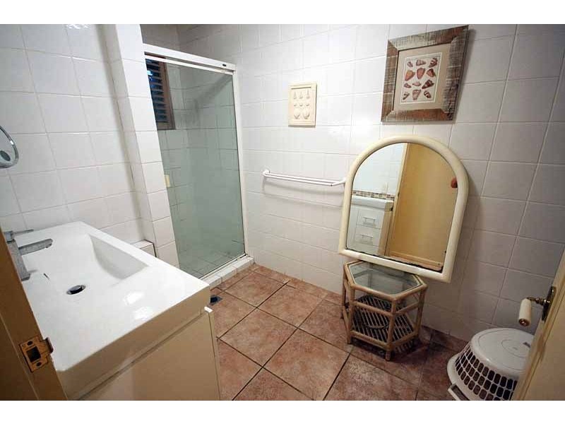 3/34 Remembrance Drive, Surfers Paradise QLD 4217