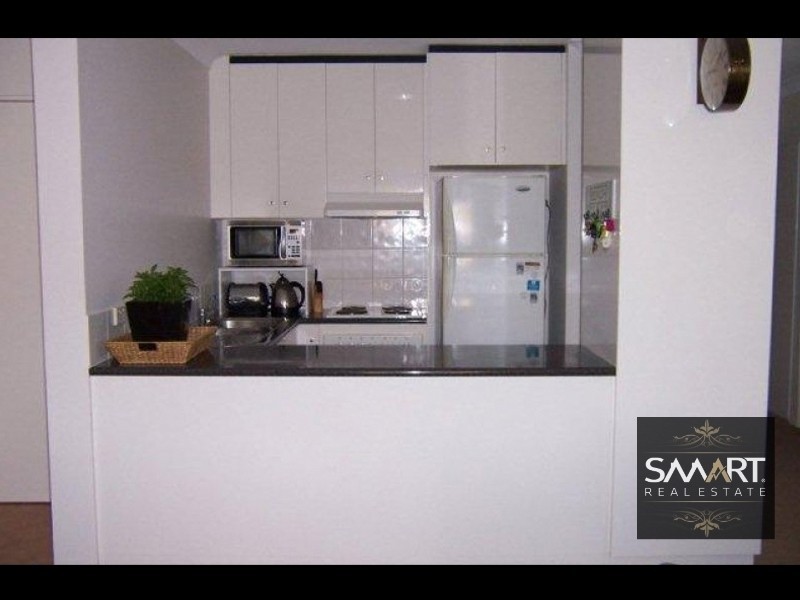 25/16 Purli Street, Chevron Island QLD 4217