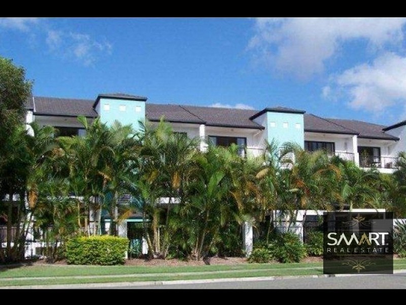 25/16 Purli Street, Chevron Island QLD 4217