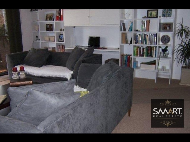 25/16 Purli Street, Chevron Island QLD 4217