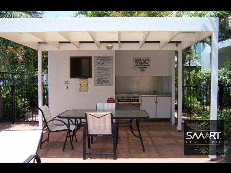 25/16 Purli Street, Chevron Island QLD 4217