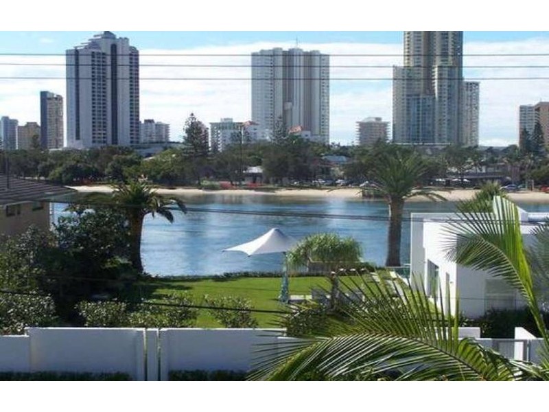78 Stanhill Drive,, Chevron Island QLD 4217