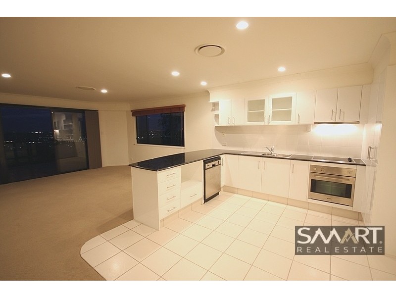 35/2 Ridgeline Way, Highland Park QLD 4211