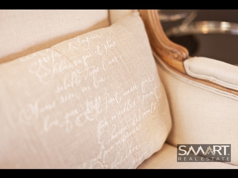 3/24-26 Parneno Street, Chevron Island QLD 4217