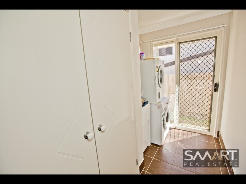 5 Lilyvale Crescent, Ormeau QLD 4208