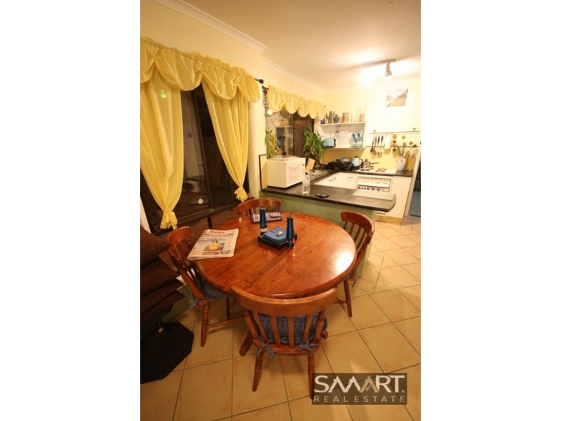 1/14 Stephenson Street, Labrador QLD 4215
