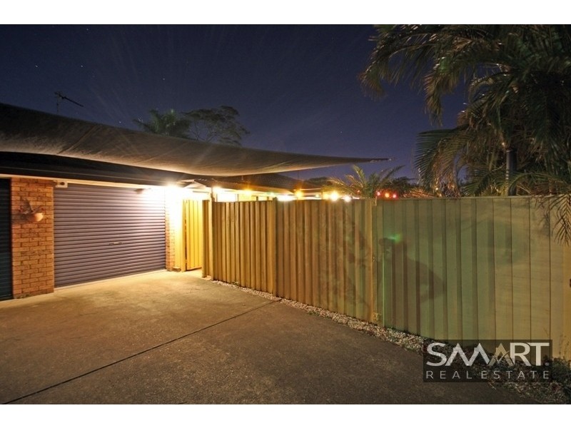 1/14 Stephenson Street, Labrador QLD 4215