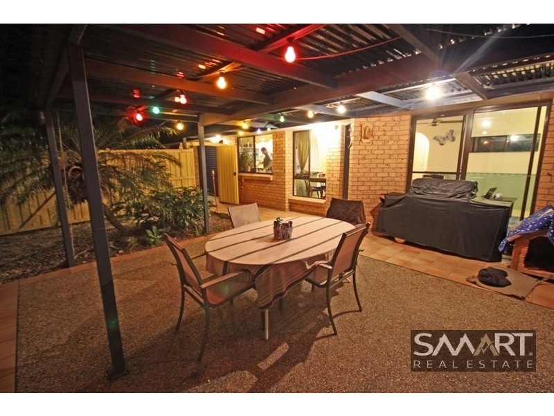 1/14 Stephenson Street, Labrador QLD 4215