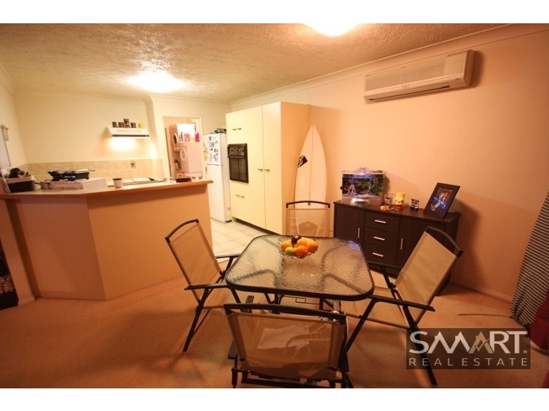 61/172 Barrier Reef Drive, Mermaid Waters QLD 4218