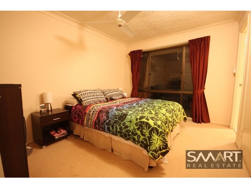 61/172 Barrier Reef Drive, Mermaid Waters QLD 4218