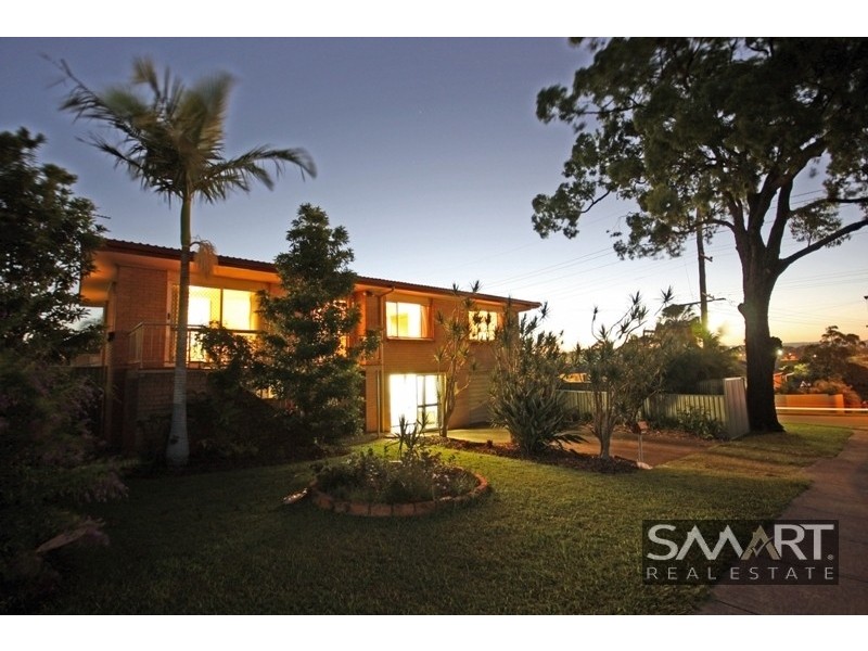 14 Ashton Street, Labrador QLD 4215