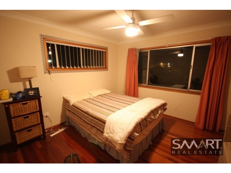 14 Ashton Street, Labrador QLD 4215