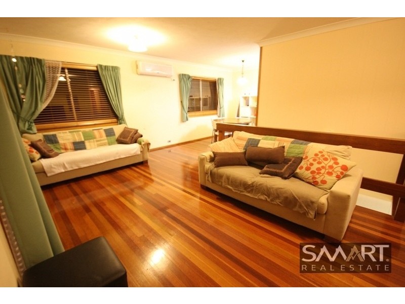 14 Ashton Street, Labrador QLD 4215