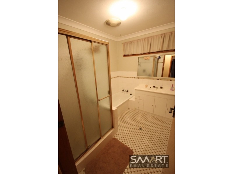 14 Ashton Street, Labrador QLD 4215