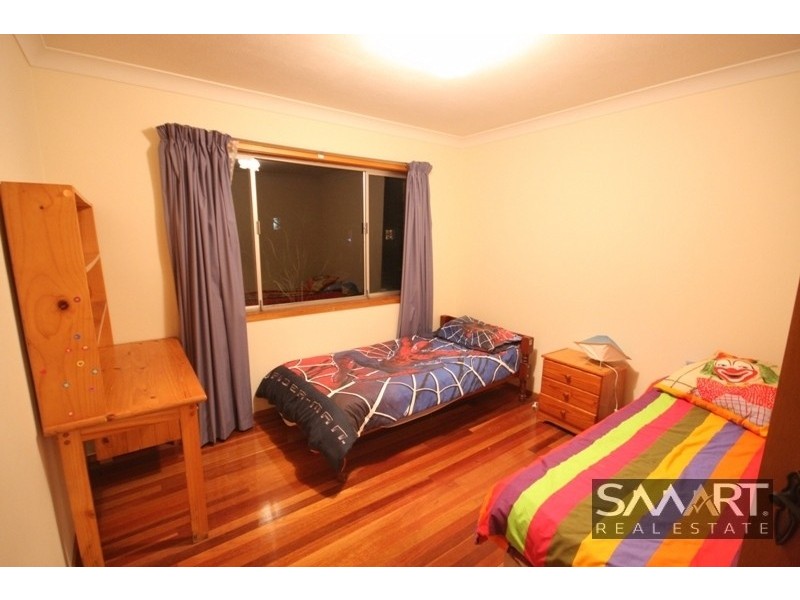 14 Ashton Street, Labrador QLD 4215