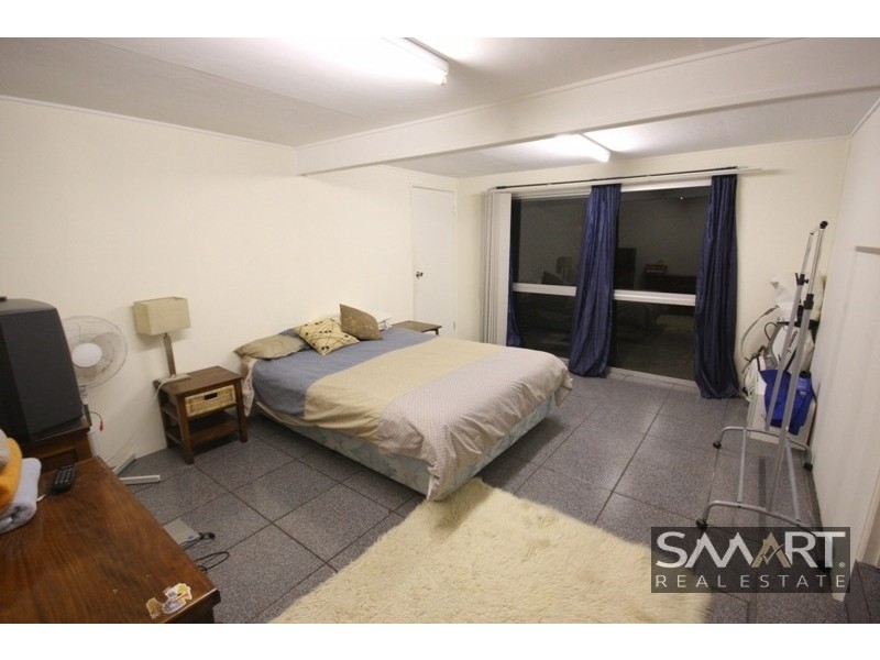 14 Ashton Street, Labrador QLD 4215