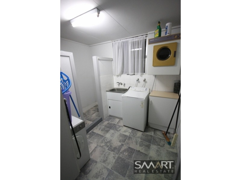 3 Winter Haven Key, Broadbeach Waters QLD 4218