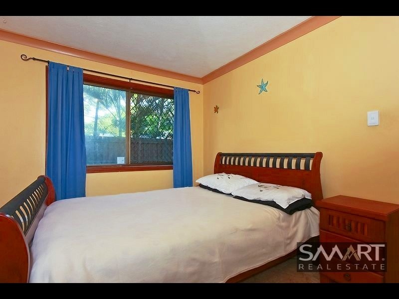 1/19 Sunbrite Avenue, Mermaid Beach QLD 4218