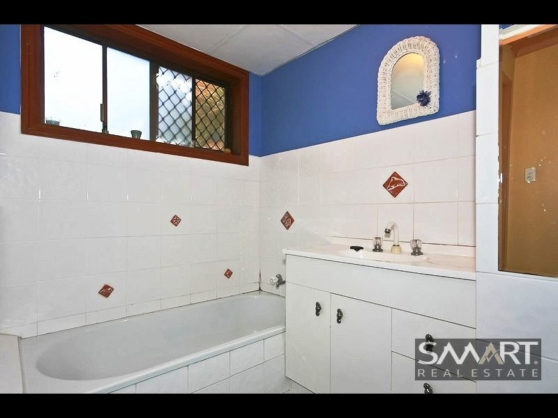 1/19 Sunbrite Avenue, Mermaid Beach QLD 4218