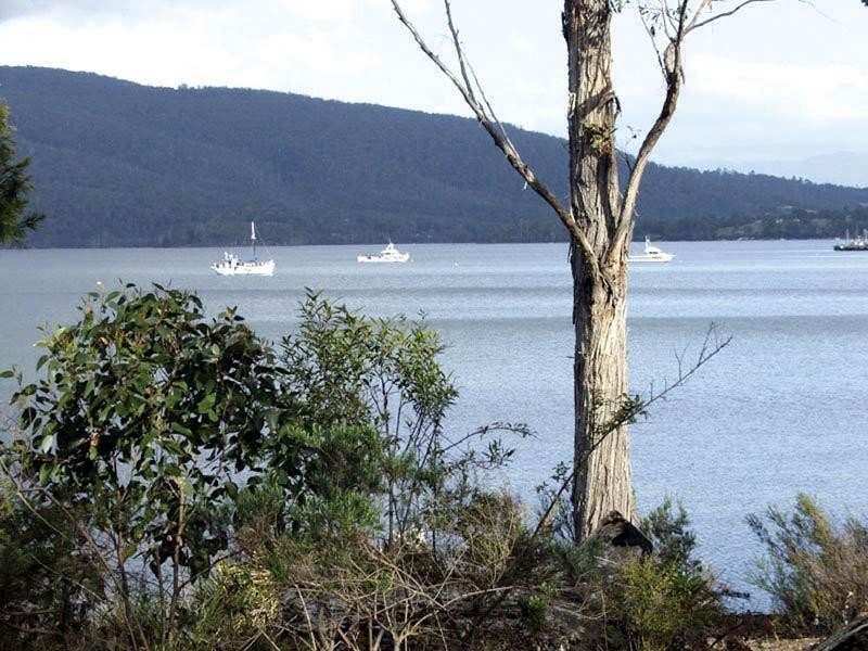17 Pulfers Road, Dover TAS 7117