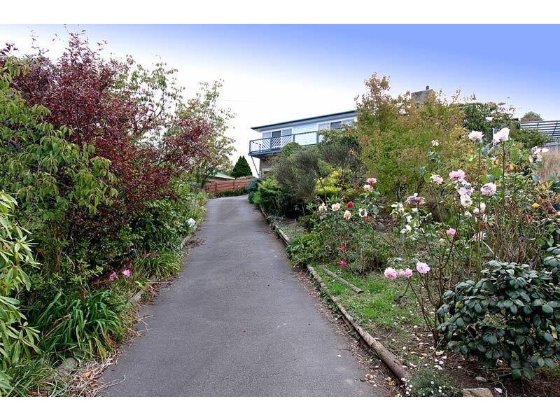 28 North Huon Road, Ranelagh TAS 7109