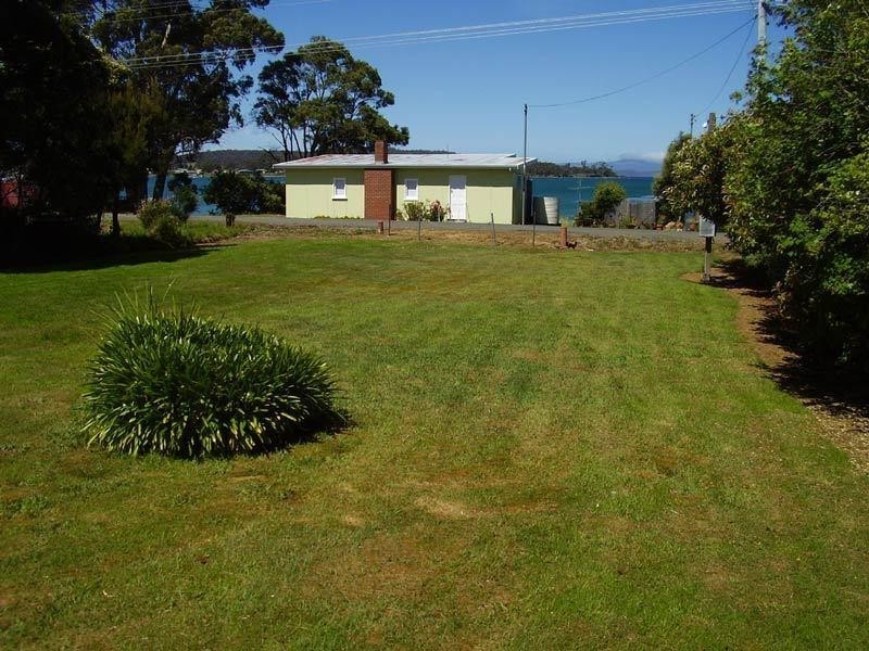 142 Kingfish Beach  Road, Southport TAS 7109