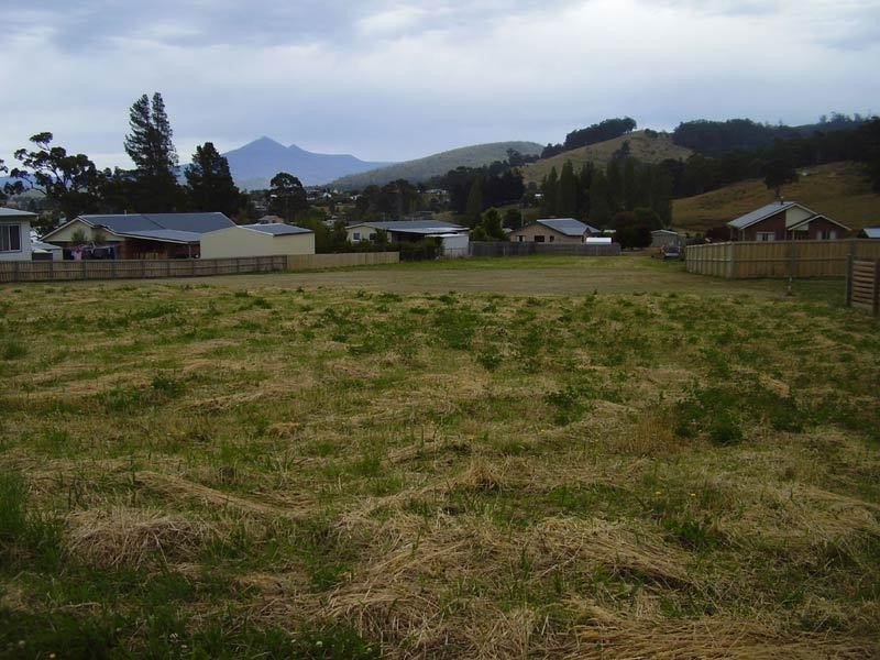 4 Pearl Court, Dover TAS 7117