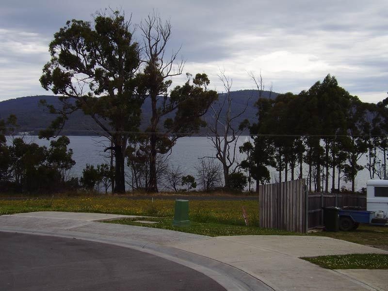 4 Pearl Court, Dover TAS 7117
