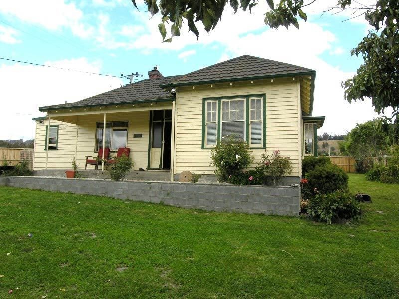 16 Connors Road, Cygnet TAS 7112