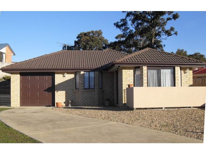 5 Plum Tree Close, Huonville TAS 7109